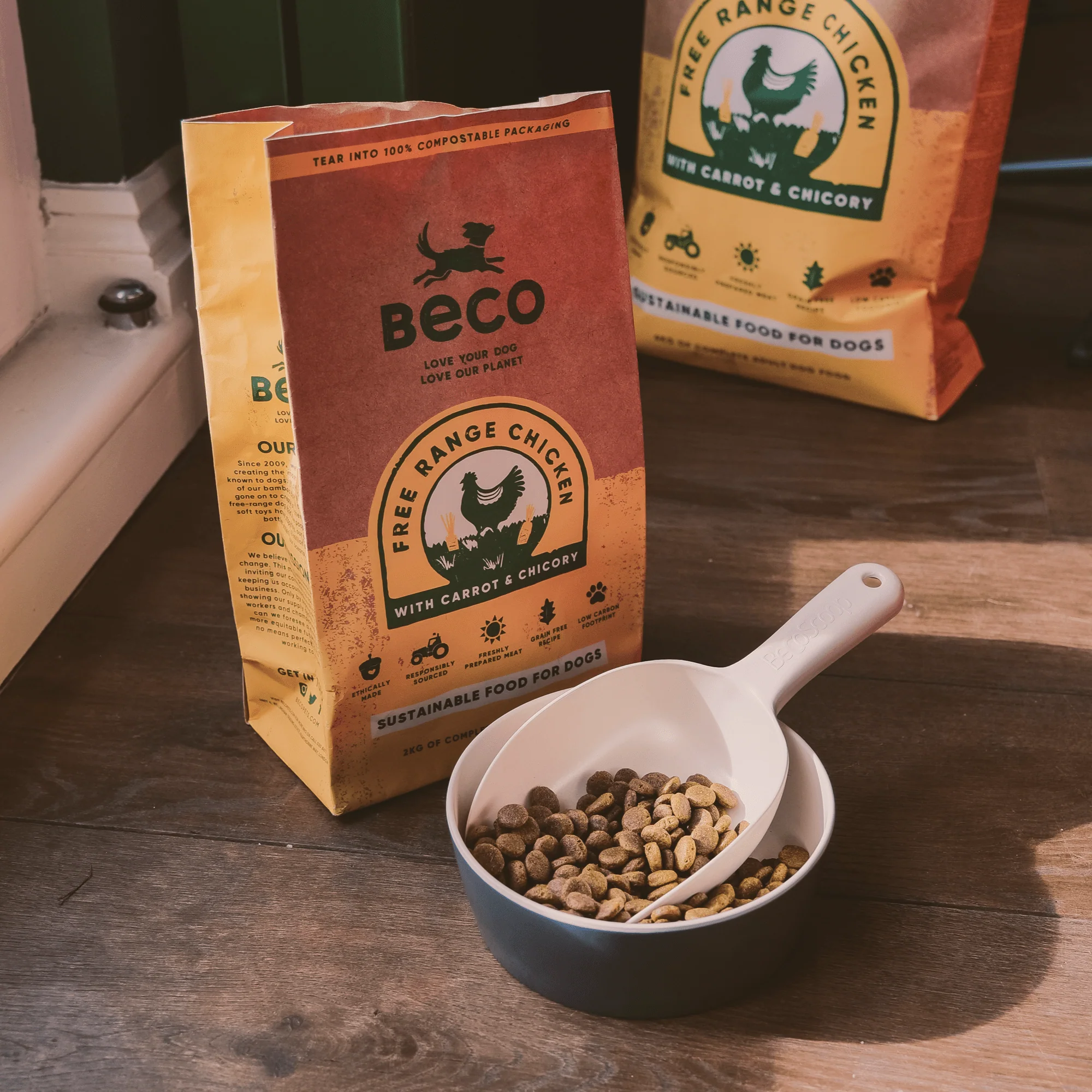 Free Range Chicken Dry Food with Carrot & Chicory - Image 4